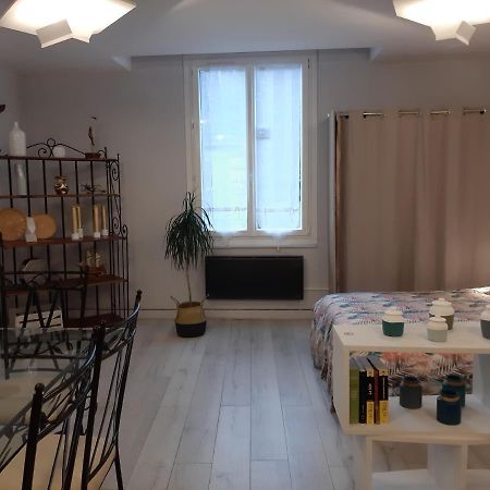 Ferienwohnung Gordaine Bourges Exterior foto