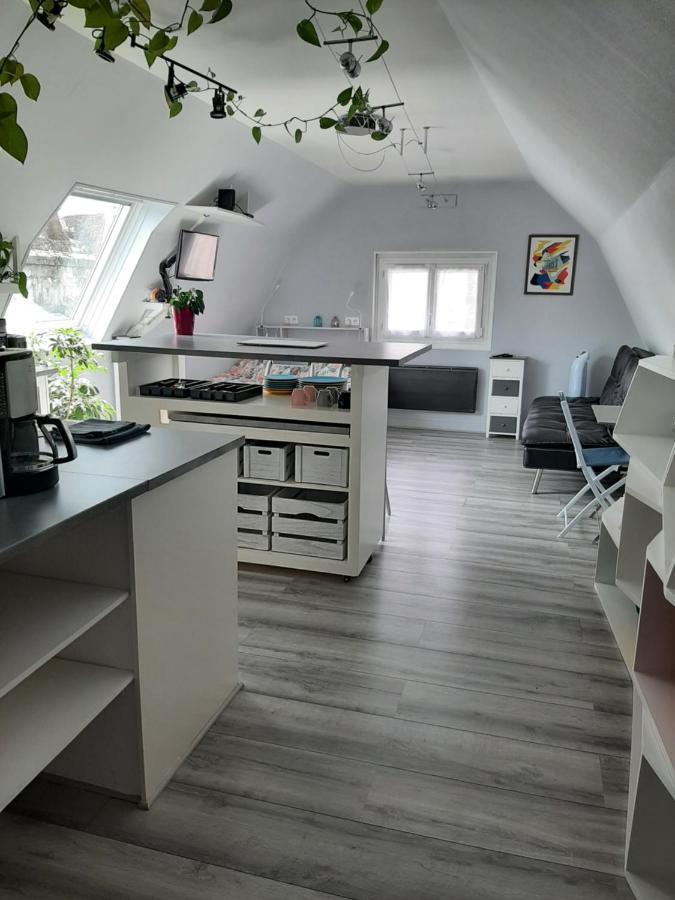 Ferienwohnung Gordaine Bourges Exterior foto